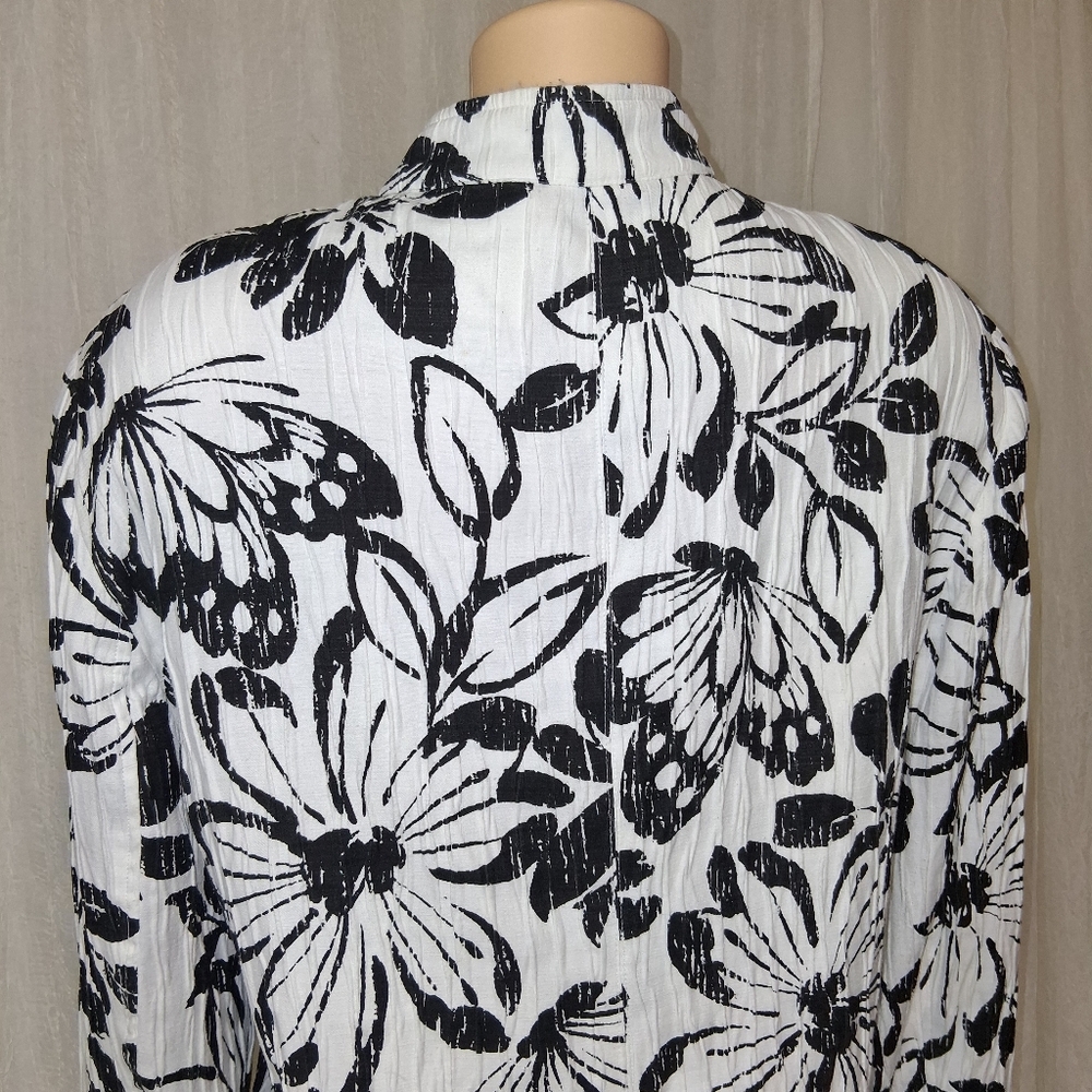 Alfred Dunner Black and White Floral Blazer Women Size 18 - Picture 11 of 16